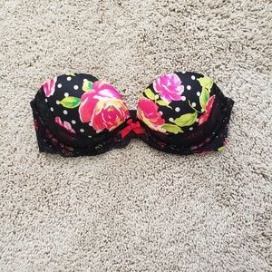 VS Very Sexy Strapless Push-up Bra